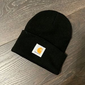 Carhartt black beanie